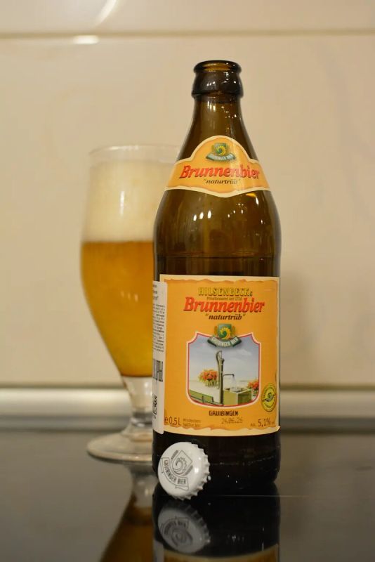  :    Hilsenbecks Brunnenbier