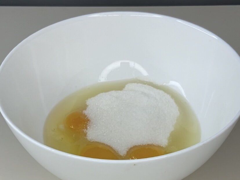 Шоколадный пирог с клубникой: простота и изысканность на вашей кухне