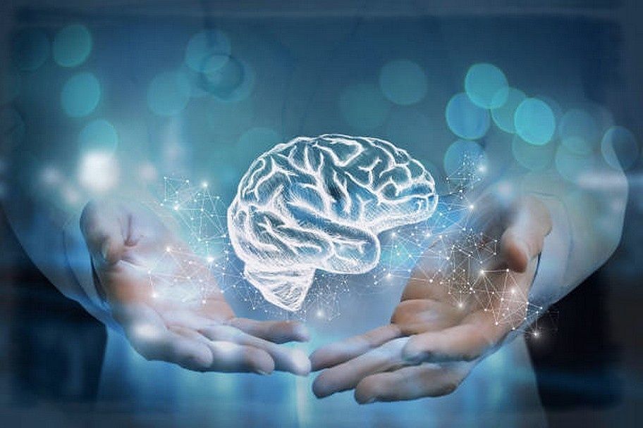 Как сохранить ясность ума и избежать деменции: 4 привычки для здоровья мозга