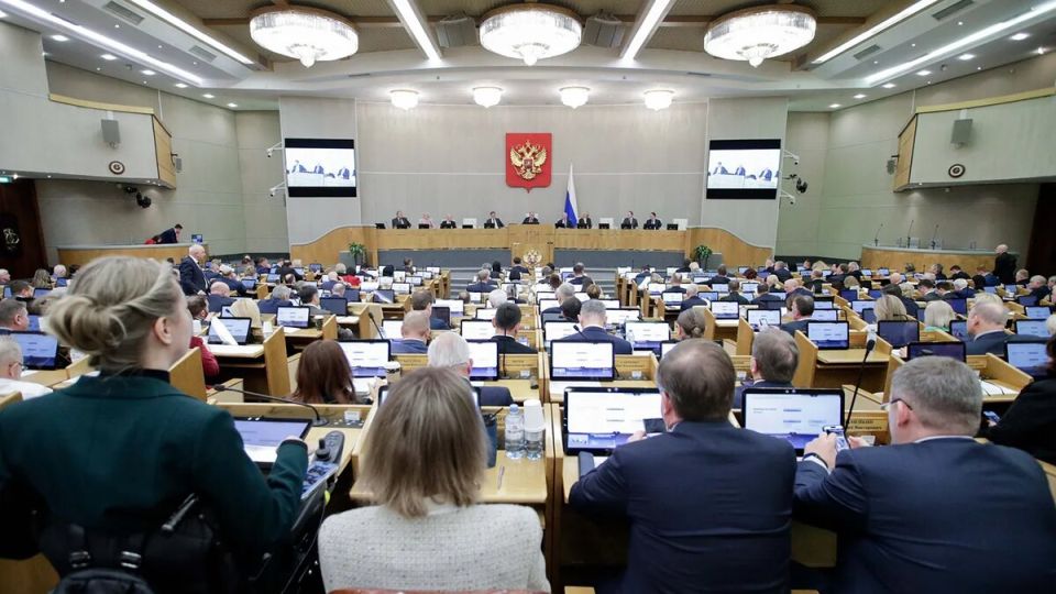 Пожизненное лишение свободы за вовлечение несовершеннолетних в диверсии: новый законопроект в Госдуме