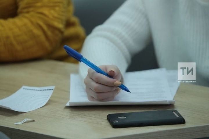 Родные пенсии, налоговые изменения и контроль SIM-карт