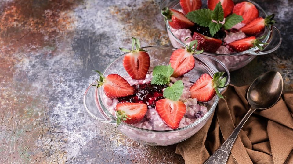 Забудьте про варенье: заморозьте клубнику, чтобы зимой приготовить эту вкуснятину