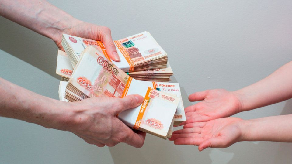 Долгосрочные займы в МФО: выгода для клиента или ловушка для кошелька?