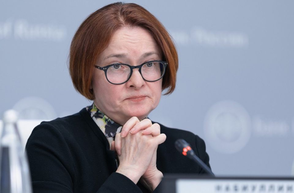 Центробанк как удобный козел отпущения: почему это не решение