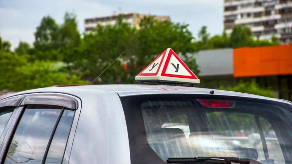 Новый закон о рейтинге автошкол: шаг к качественному обучению