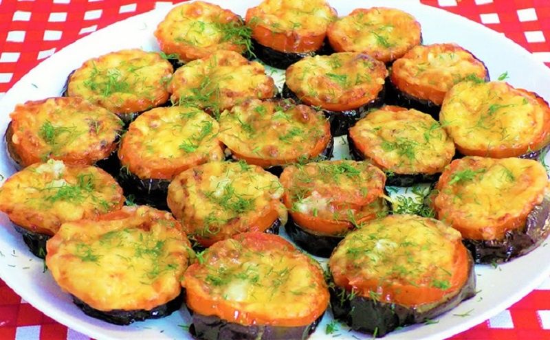 Как баклажаны с помидорами и сыром меняют взгляды на овощные блюда