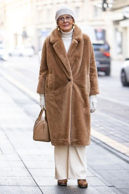 Зимний стиль для женщин 60+: как оставаться модной в любое время