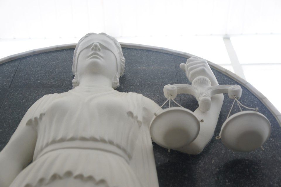 Чиновников в России могут штрафовать за переадресацию жалоб граждан