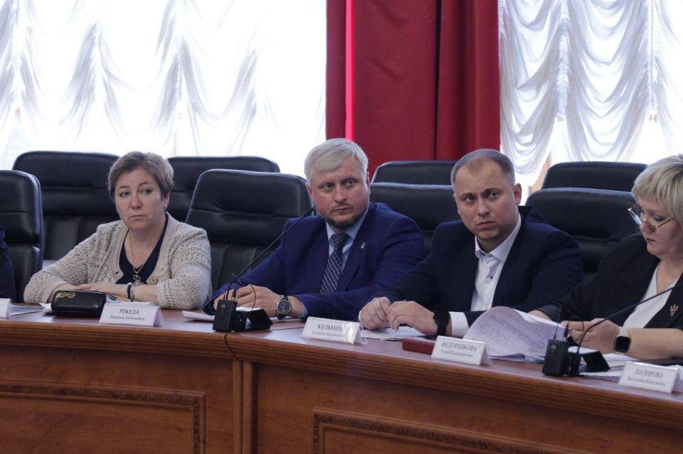 Мария Костюк: Провела расширенное совещание с правительством области и главами районов по вопросам подготовки к отопительному сезону