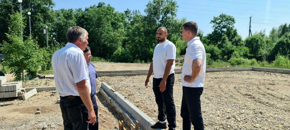 Максим Семёнов: Приводим в порядок городскую набережную
