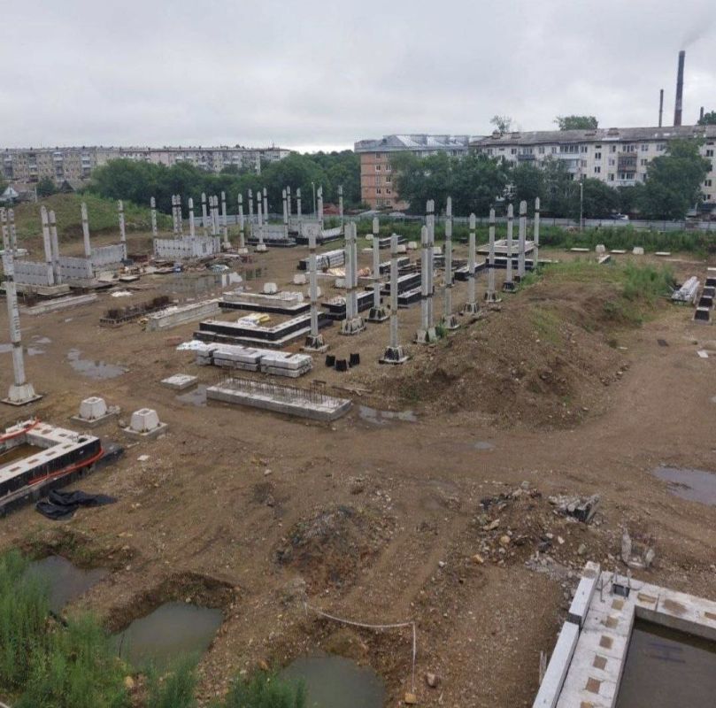 Удовлетворены требования прокурора о признании недействительным договора аренды земельного участка, выделенного для строительства школы по ул. Шолом-Алейхема в г.Биробиджане