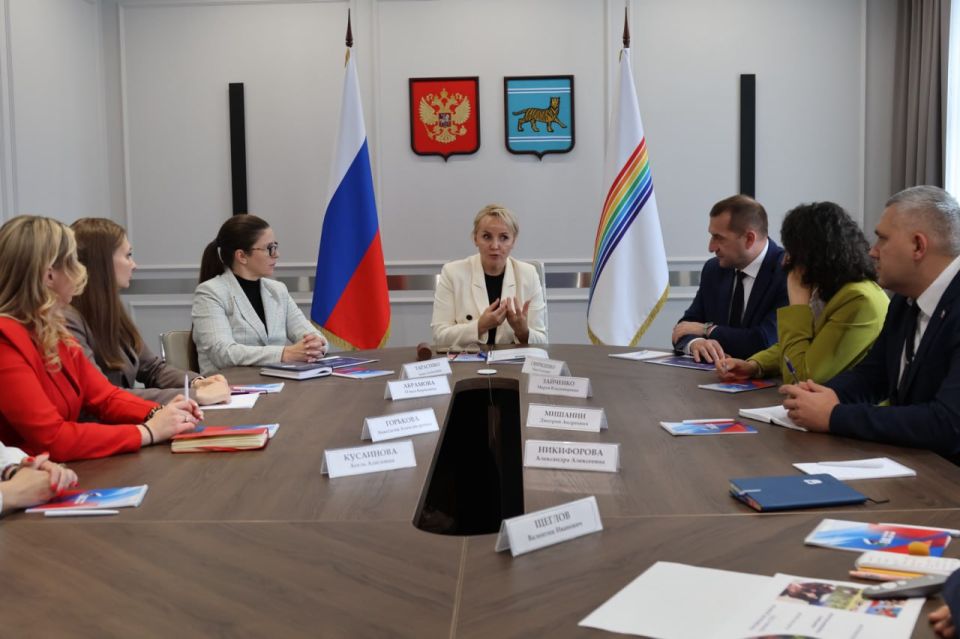 Губернатор ЕАО с курсантами кадровой программы «Муравьев-Амурский 2030» обсудила предложения по развитию туризма в автономии