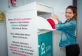 Как избавиться от ненужной одежды и помочь другим: полезные советы