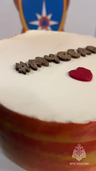 Пусть ваш понедельник будет таким же добрым как и при виде подарка от победителя розыгрыша Марии