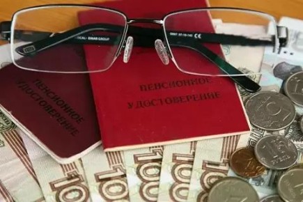 Как 24 000 рублей могут обеспечить достойную жизнь пенсионерам в России в 2025 году?