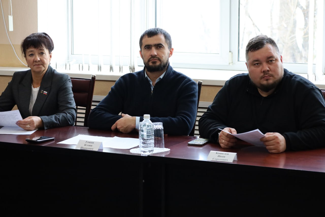 Заседание постоянных комиссий прошло в городской Думе Биробиджана Заседание постоянных комиссий прошло в городской Думе Биробиджана