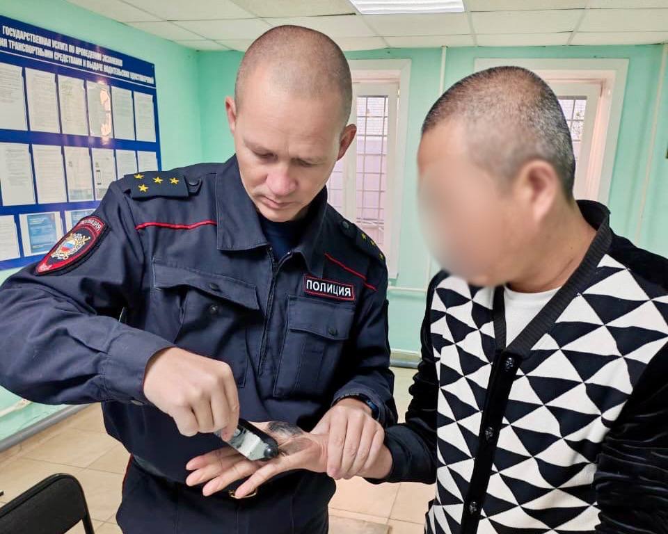 УМВД России по ЕАО подведены итоги федеральной комплексной оперативно-профилактической операции «Нелегал – 2025» УМВД России по ЕАО подведены итоги федеральной комплексной оперативно-профилактической операции «Нелегал – 2025»