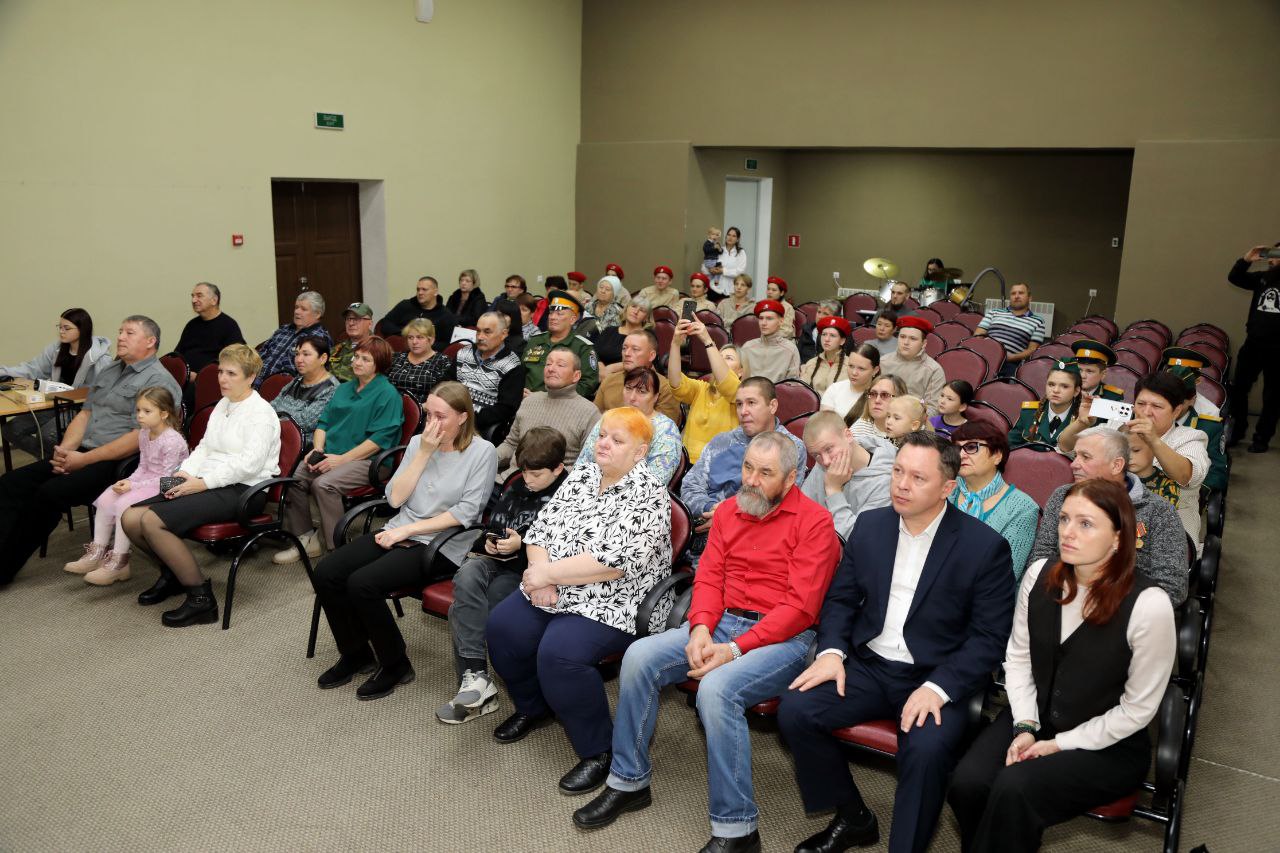 В с. Биджан состоялась церемония вручения медали «Отец солдата» В с. Биджан состоялась церемония вручения медали «Отец солдата»