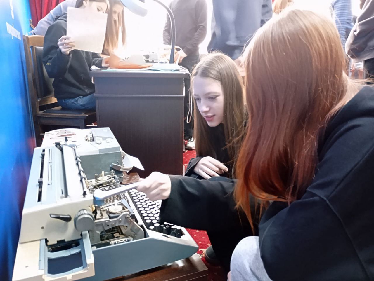 В музее прокуратуры Еврейской автономной области проведена информационно-познавательная экскурсия В музее прокуратуры Еврейской автономной области проведена информационно-познавательная экскурсия