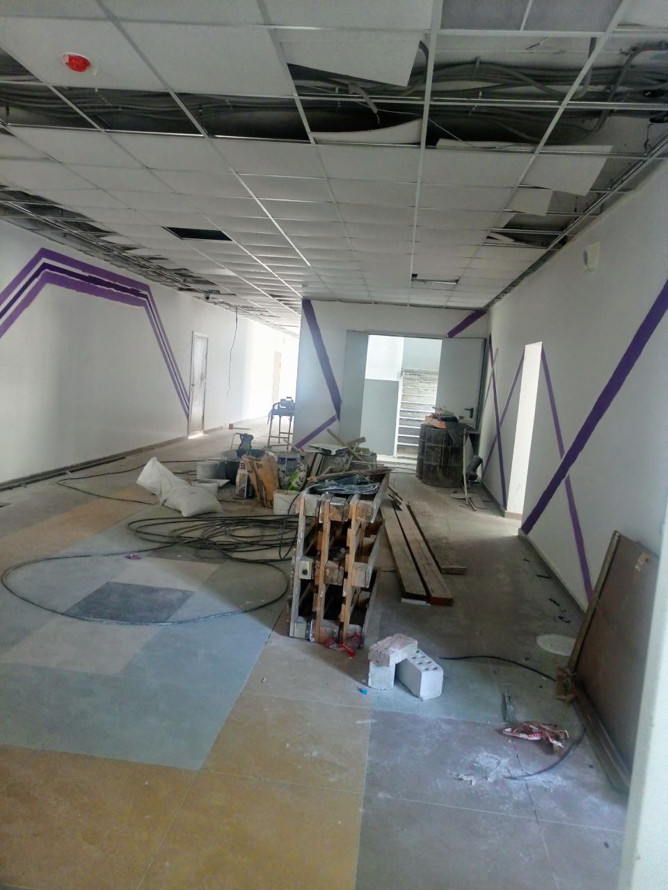 Капремонт ещё одной школы сорвали в ЕАО Капремонт ещё одной школы сорвали в ЕАО