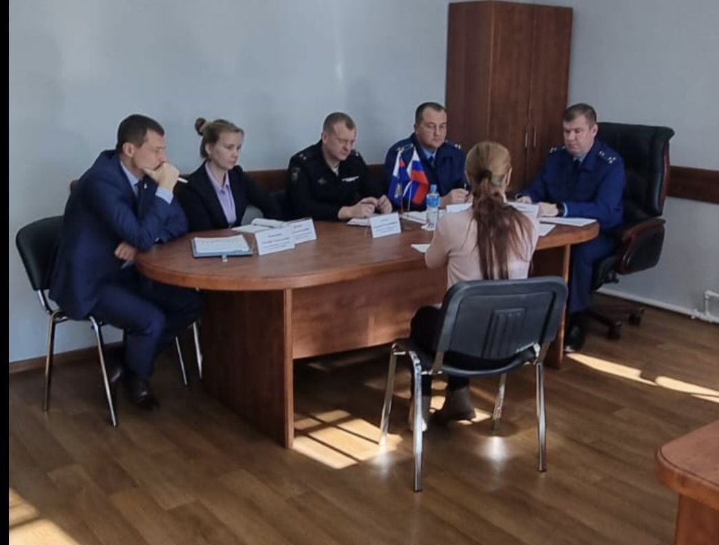 Заместитель прокурора Еврейской автономной области провел выездной личный прием граждан в пос