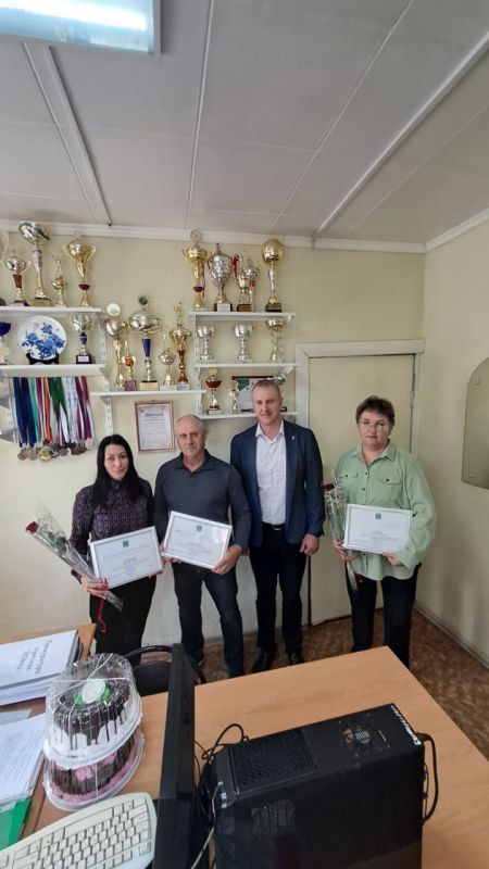 Поздравляю всех тренеров с профессиональным праздником!