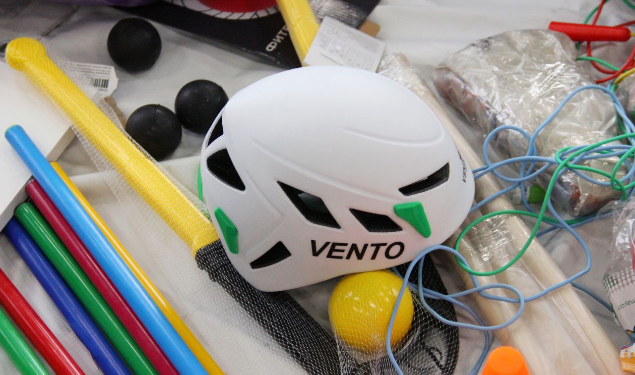 Всё для развития спорта: новый спортивный инвентарь и оборудование передали тренерам в Облученском районе Всё для развития спорта: новый спортивный инвентарь и оборудование передали тренерам в Облученском районе