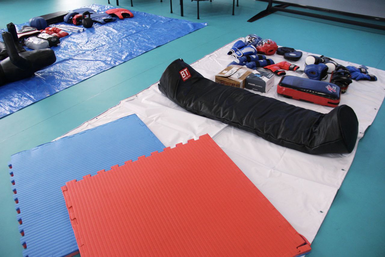 Новый спортивный инвентарь вручили тренерам Облученского района Новый спортивный инвентарь вручили тренерам Облученского района