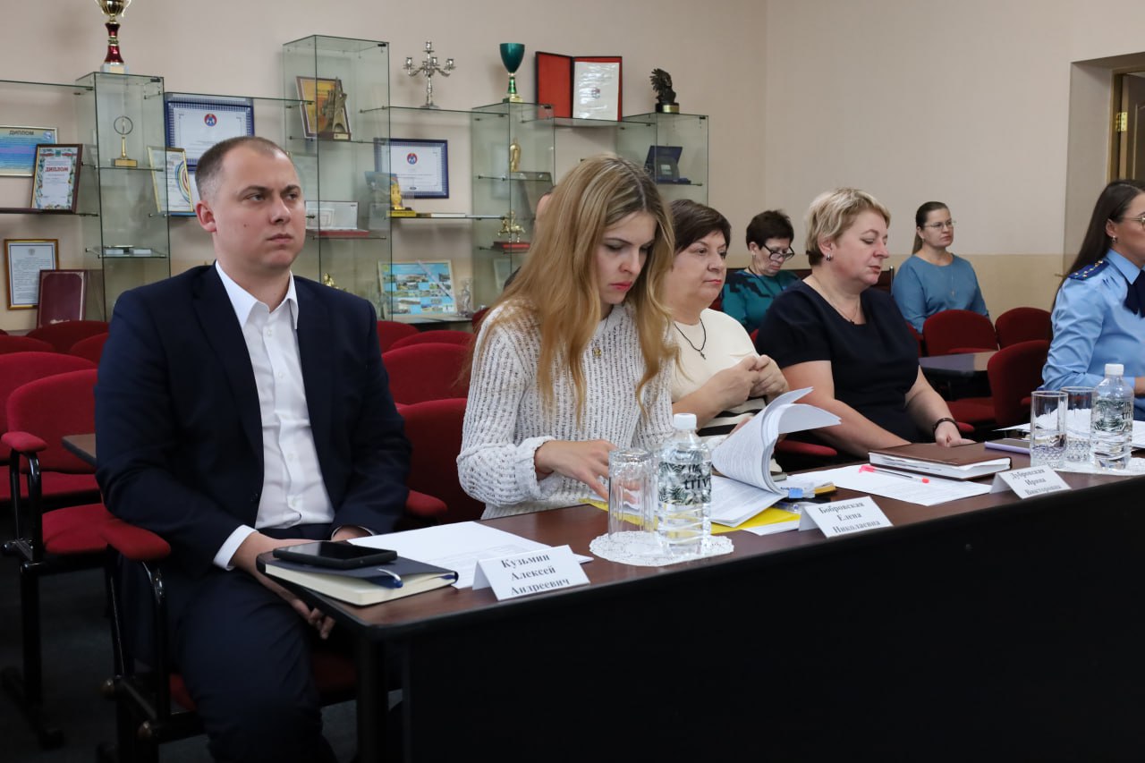 В Биробиджане приняты изменения в правила благоустройства, направленные на комплексное развитие городской среды В Биробиджане приняты изменения в правила благоустройства, направленные на комплексное развитие городской среды