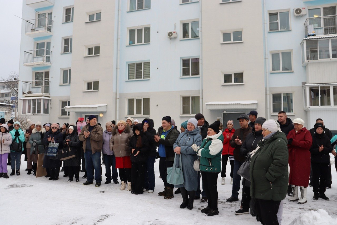 В Облучье продолжается расселение аварийного жилья