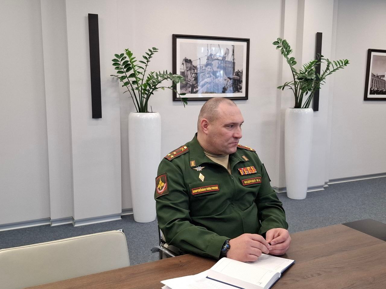 Губернатор ЕАО встретилась с и.о. командующего 35-й армии Восточного военного округа Губернатор ЕАО встретилась с и.о. командующего 35-й армии Восточного военного округа