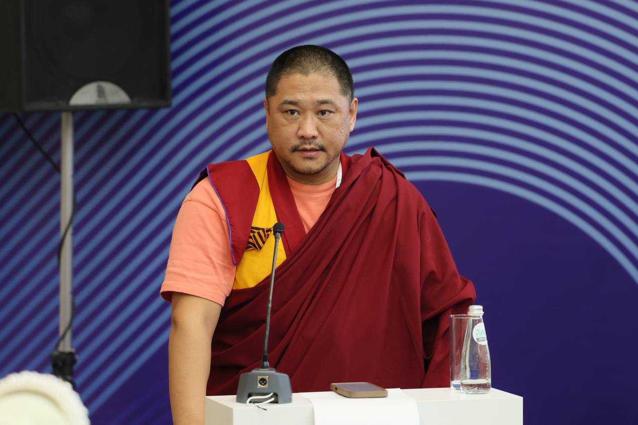 Над проблемой защиты традиционных российских духовно-нравственных ценностей работают участники форума «Территория согласия» в ЕАО Над проблемой защиты традиционных российских духовно-нравственных ценностей работают участники форума «Территория согласия» в ЕАО