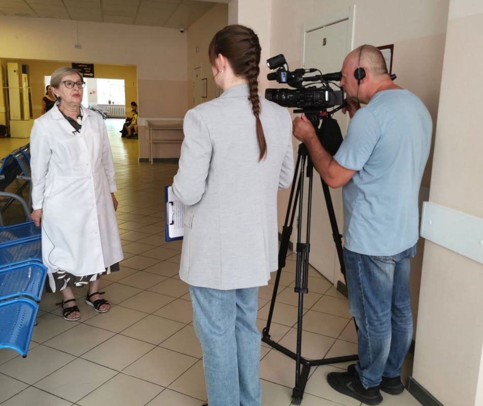 Поздравляем коллектив телевидения ГТРК «Бира» с 35-летием! Поздравляем коллектив телевидения ГТРК «Бира» с 35-летием!