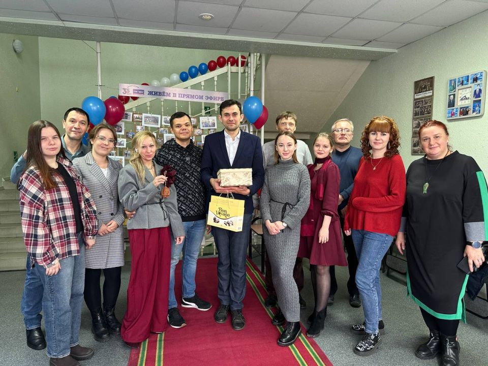 Поздравляем ГТРК «Бира» с 35-летием и 90-летием «Радио России Биробиджан»!