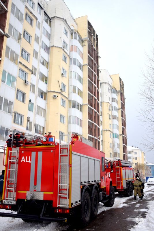 Тренировка на высоте 10 этажа Тренировка на высоте 10 этажа