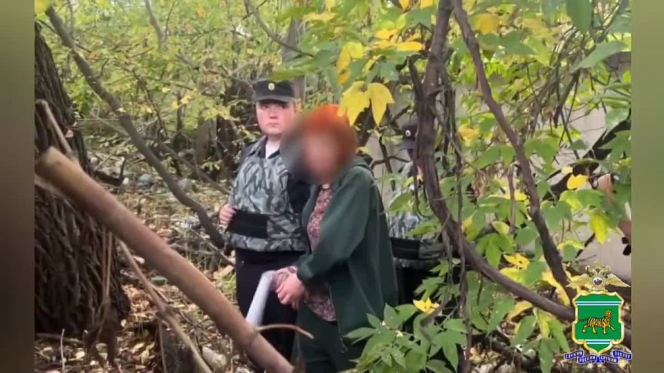 Сотрудниками отдела по контролю за оборотом наркотиков УМВД России по ЕАО пресечена деятельность организованной группы по незаконному сбыту наркотических средств в крупном размере