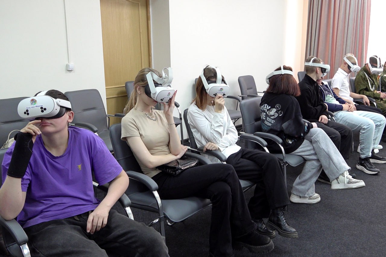 Школьники провели день с ветеранами боевых действий в ЕАО Школьники провели день с ветеранами боевых действий в ЕАО