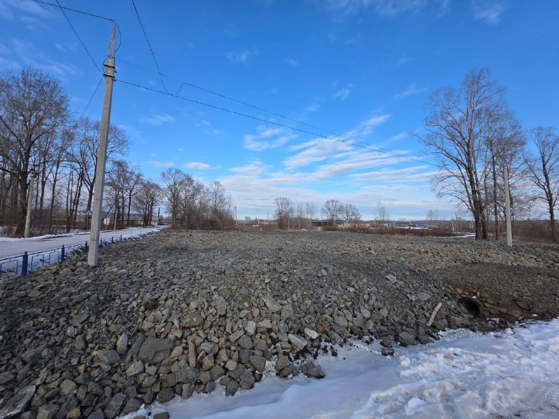 Над созданием Сквера памяти участников спецоперации работают в п. Известковый ЕАО Над созданием Сквера памяти участников спецоперации работают в п. Известковый ЕАО