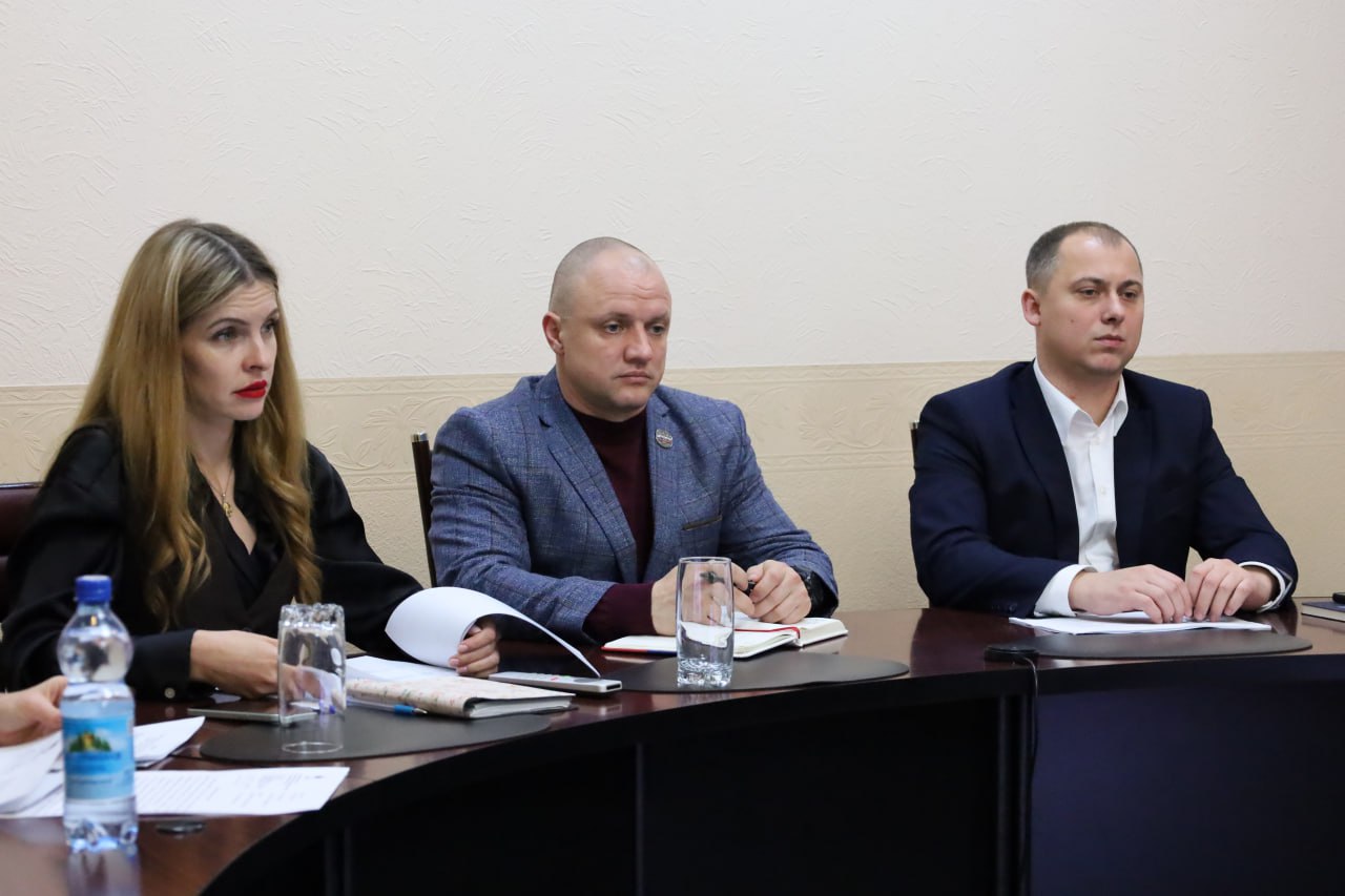 Итоги прямой линии с губернатором ЕАО Марией Костюк: транспортная система Биробиджана будет улучшена, а вопрос моста в Кирпичиках обсудят с населением Итоги прямой линии с губернатором ЕАО Марией Костюк: транспортная система Биробиджана будет улучшена, а вопрос моста в Кирпичиках обсудят с населением