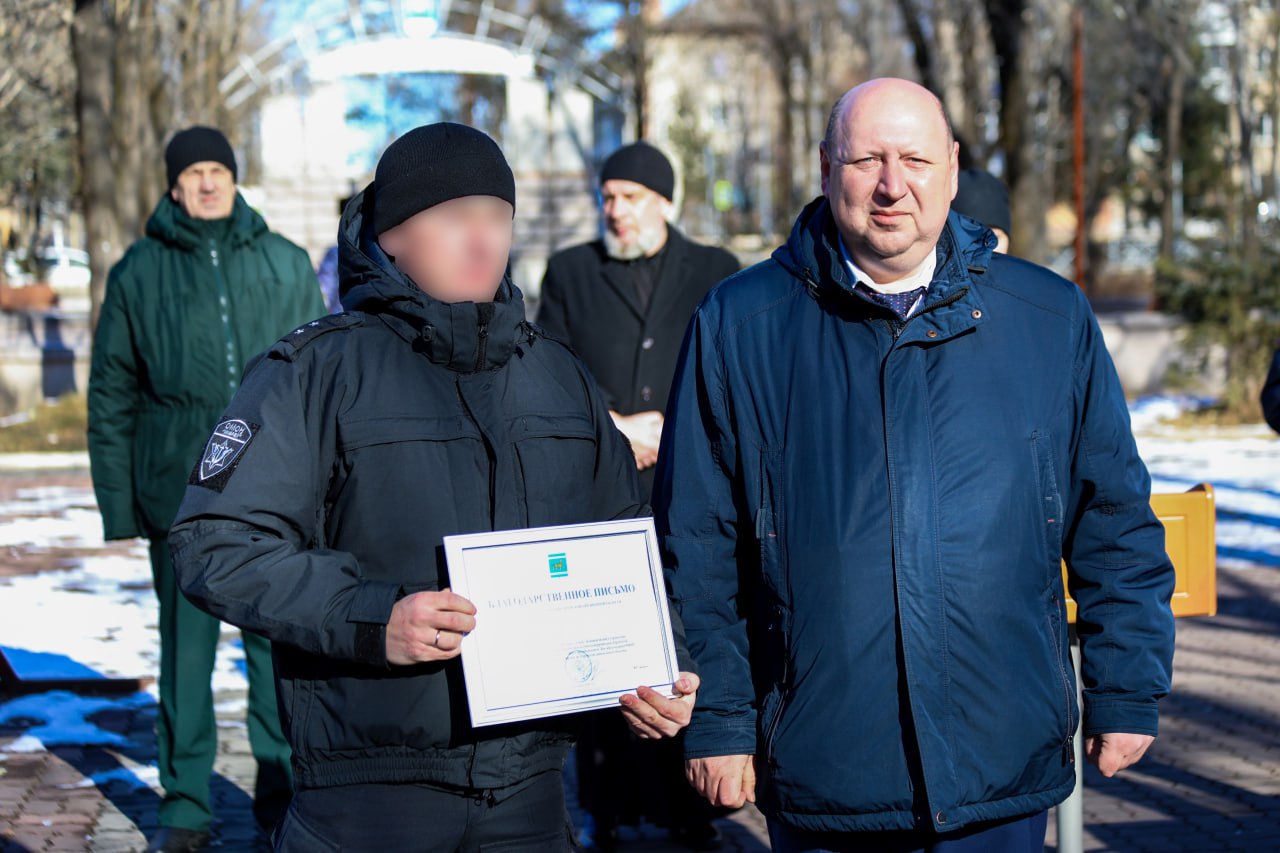 Депутаты поздравили ОМОН «Мизрэх» с годовщиной Депутаты поздравили ОМОН «Мизрэх» с годовщиной