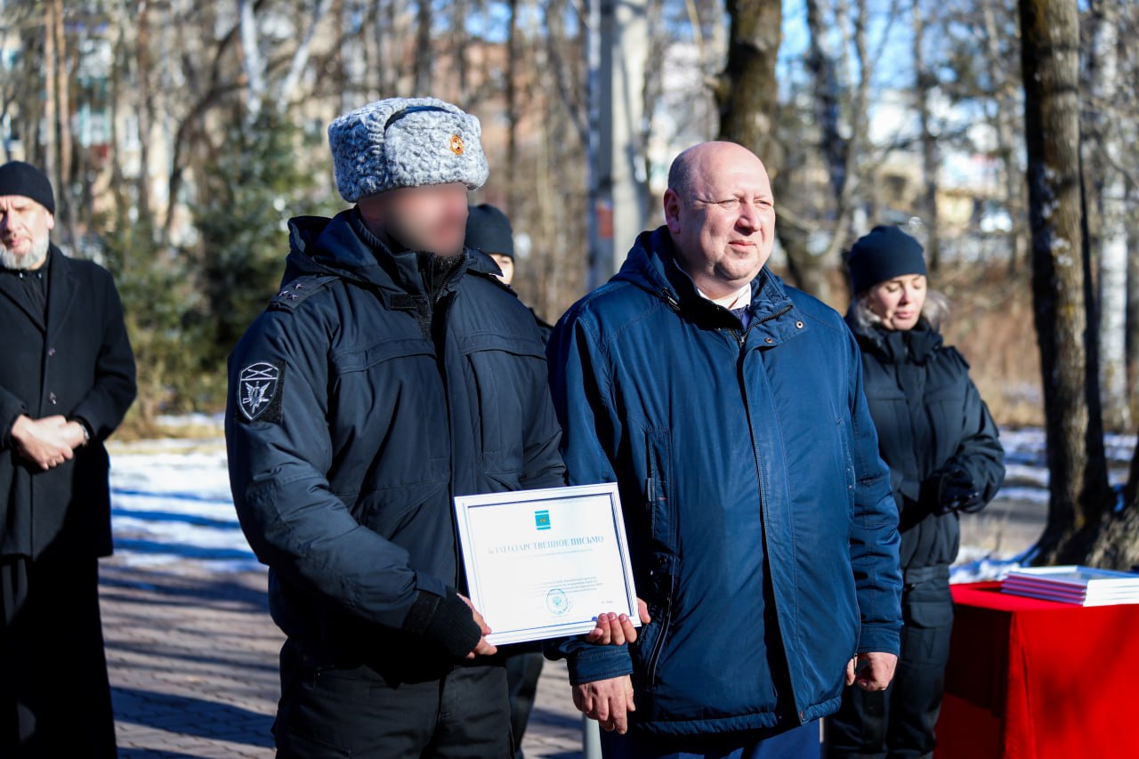 Депутаты поздравили ОМОН «Мизрэх» с годовщиной Депутаты поздравили ОМОН «Мизрэх» с годовщиной