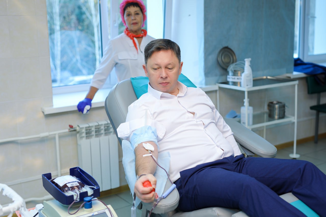 Приняли закон «О почетном доноре Еврейской автономной области», разработанный группой депутатов Заксобрания Приняли закон «О почетном доноре Еврейской автономной области», разработанный группой депутатов Заксобрания