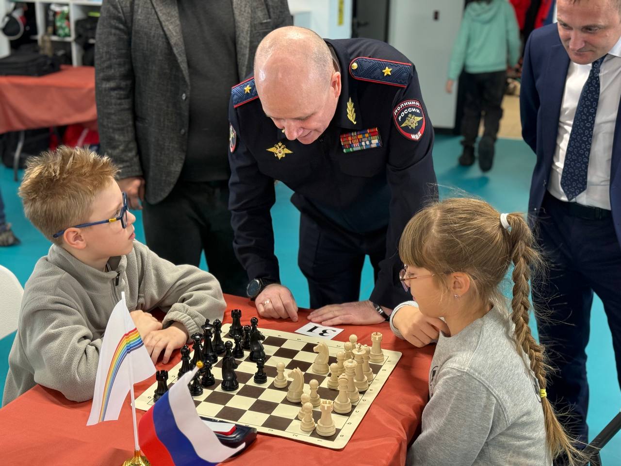 Большой шахматный праздник проходит сегодня в Еврейской автономной области - Кубок губернатора ЕАО по блиц шахматам Большой шахматный праздник проходит сегодня в Еврейской автономной области - Кубок губернатора ЕАО по блиц шахматам