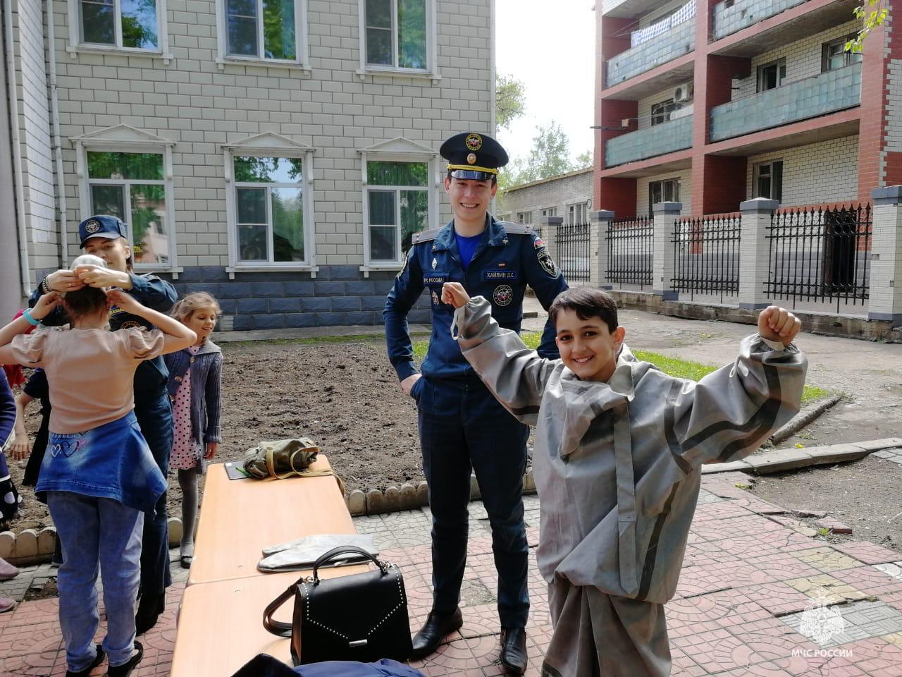 13 ноября в России отмечается День войск радиационной, химической и биологической защиты