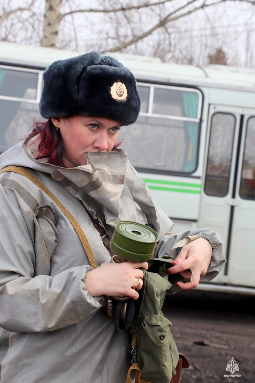 13 ноября в России отмечается День войск радиационной, химической и биологической защиты 13 ноября в России отмечается День войск радиационной, химической и биологической защиты