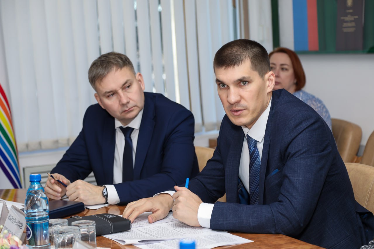 В парламенте ЕАО состоялось заседание согласительной комиссии В парламенте ЕАО состоялось заседание согласительной комиссии