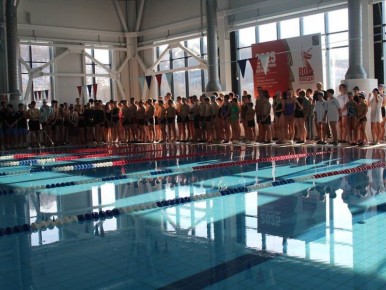 Определили лучших спортсменов по плаванию среди школьников в городе Облучье