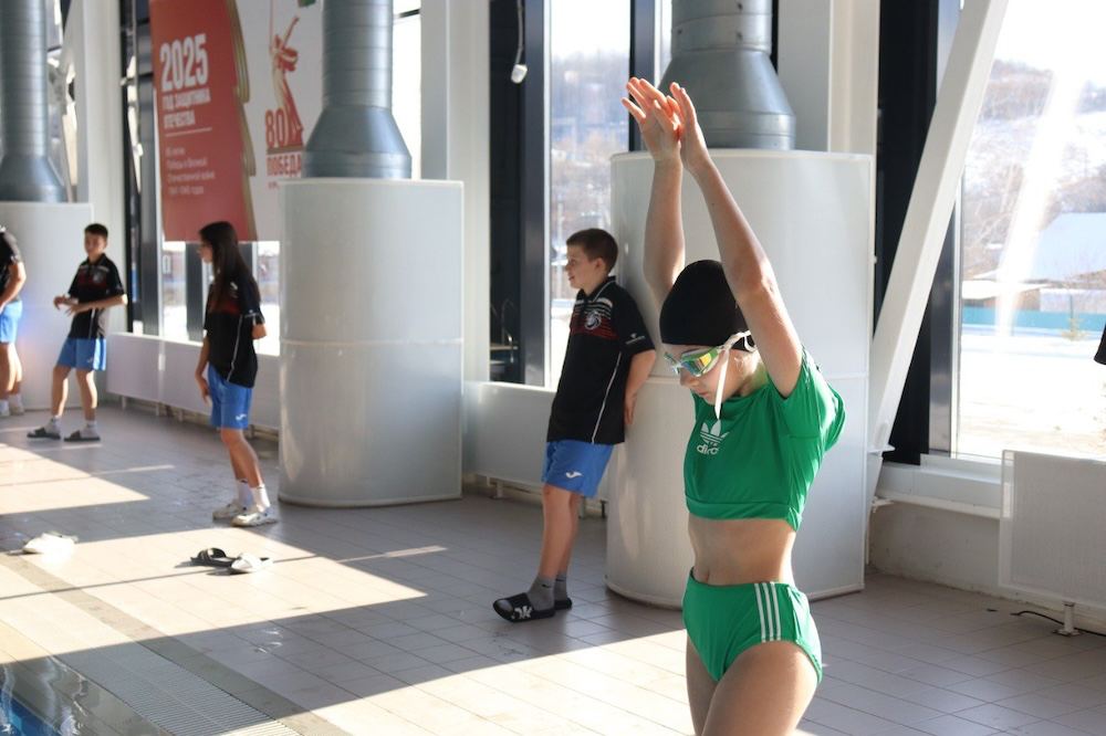 Соревнования по плаванию в честь праздника сотрудников ОВД прошли в ЕАО