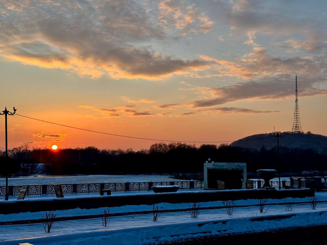 Доброе утро, хотя, можно и поспать!