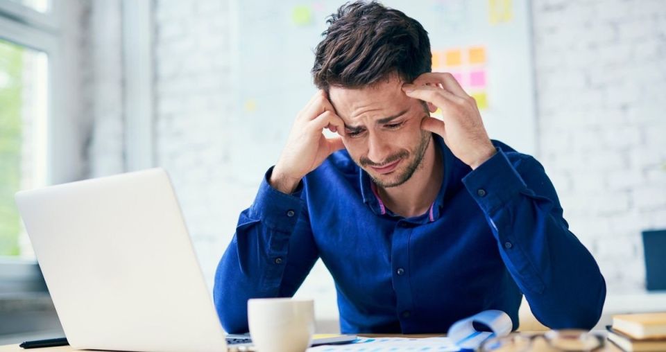 Как избежать неожиданных долгов: что делать, если вы узнали о наследстве от незнакомого отца